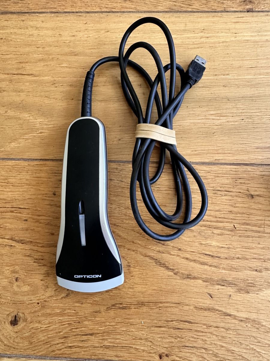 Scanneurs: Strichcode-Scanner Opticon OPR-2001 mit USB-Anschluss – D'occasion à Basel par mad_q2sc