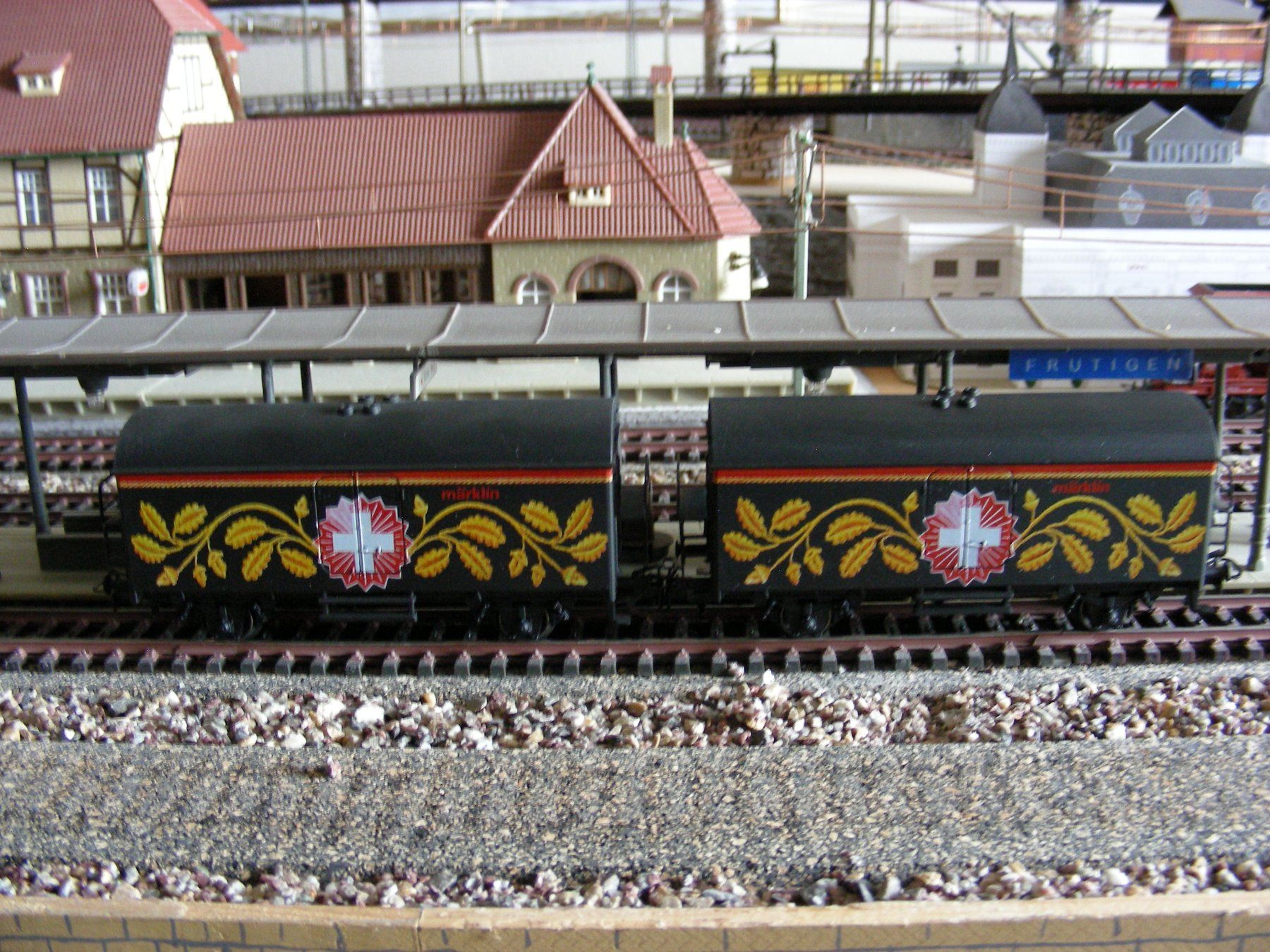 Märklin Modellini di ferrovie: Märklin  anniversaire – Usato da Villars-Burquin venduto da Rodjeurs