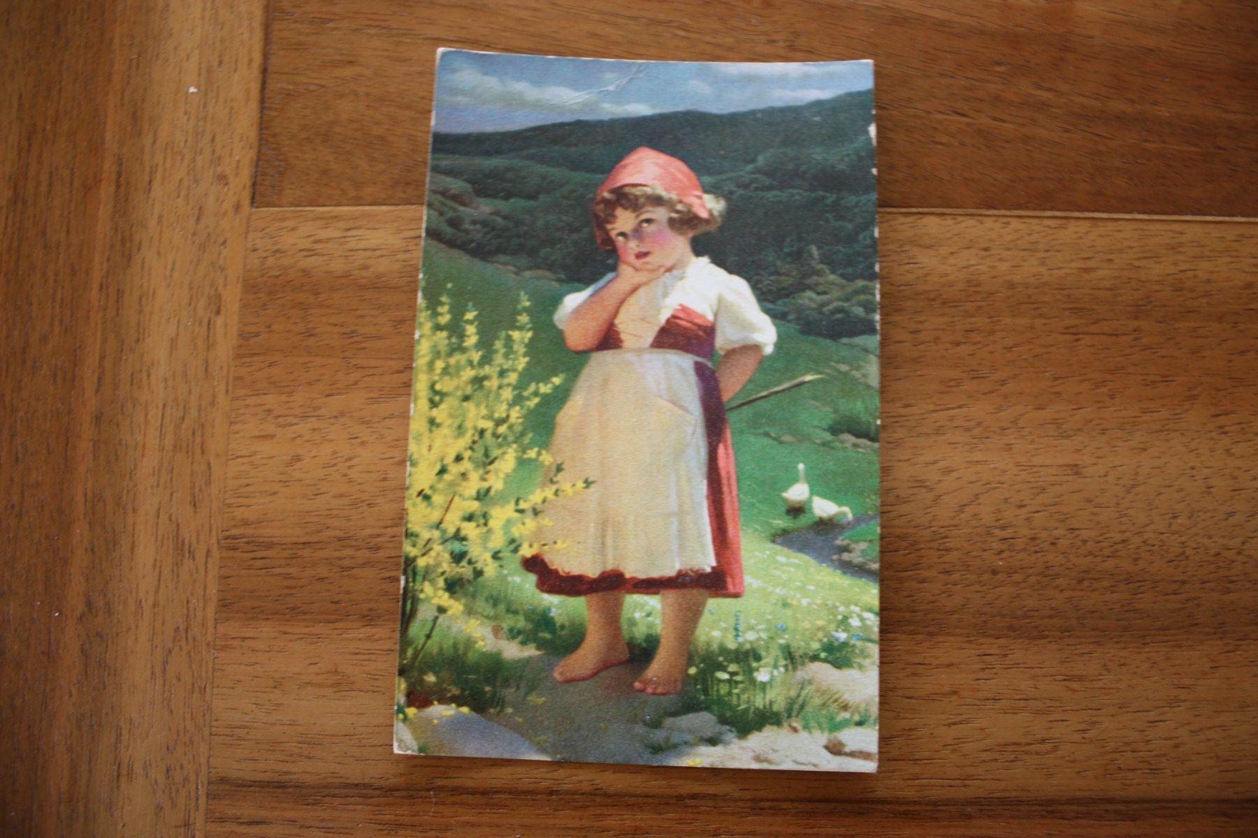 Ansichtskarten: 4 alte Postkarten mit Trachtenmädchen – Gebraucht aus Spiez von Trollius09 4