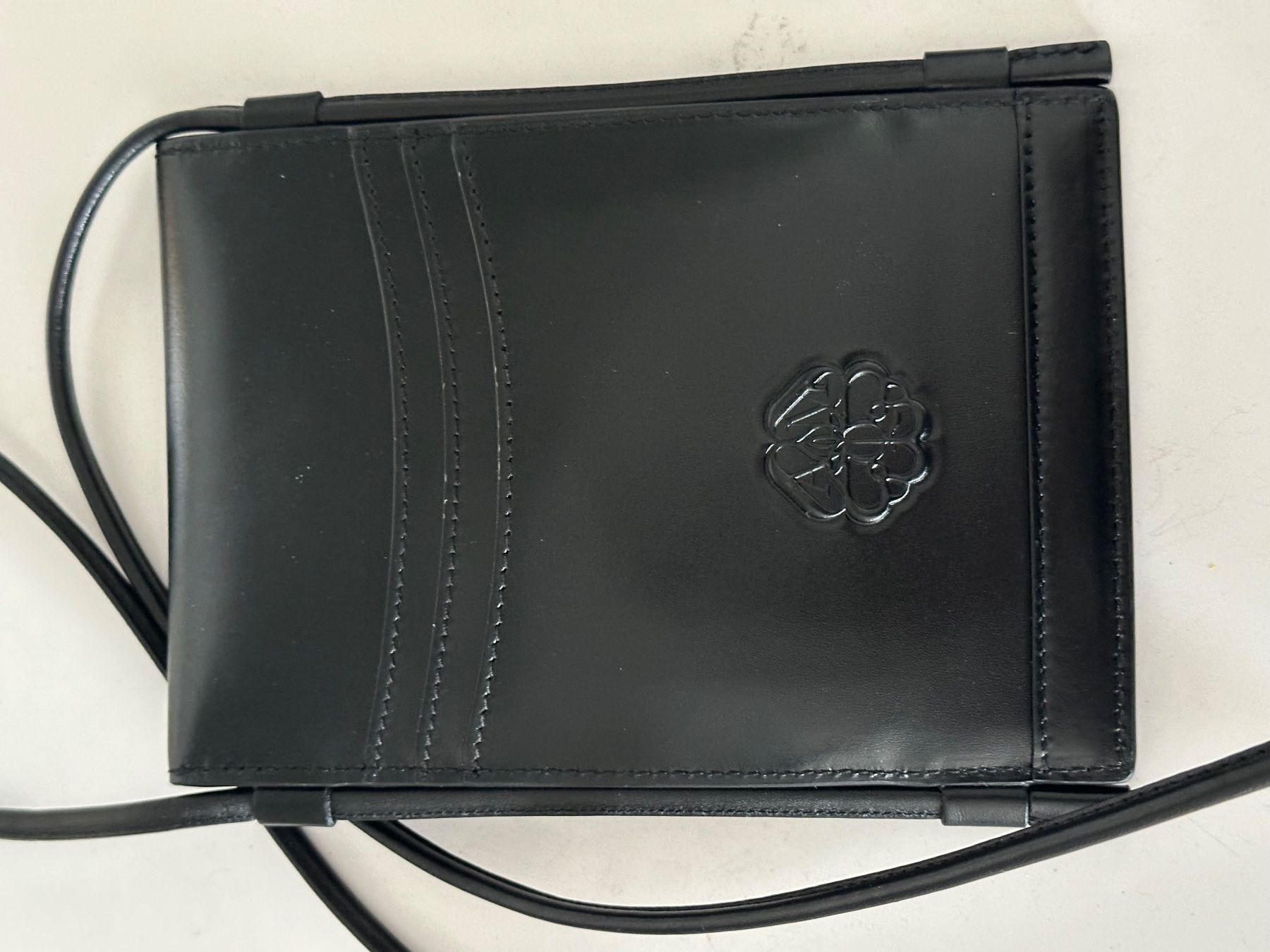Alexander Mcqueen Borse da donna: Alexander McQueen Micro Shoulder Bag Schwarz Neu – Nuovo (secondo la descrizione) da Basel venduto da Rouge. 6