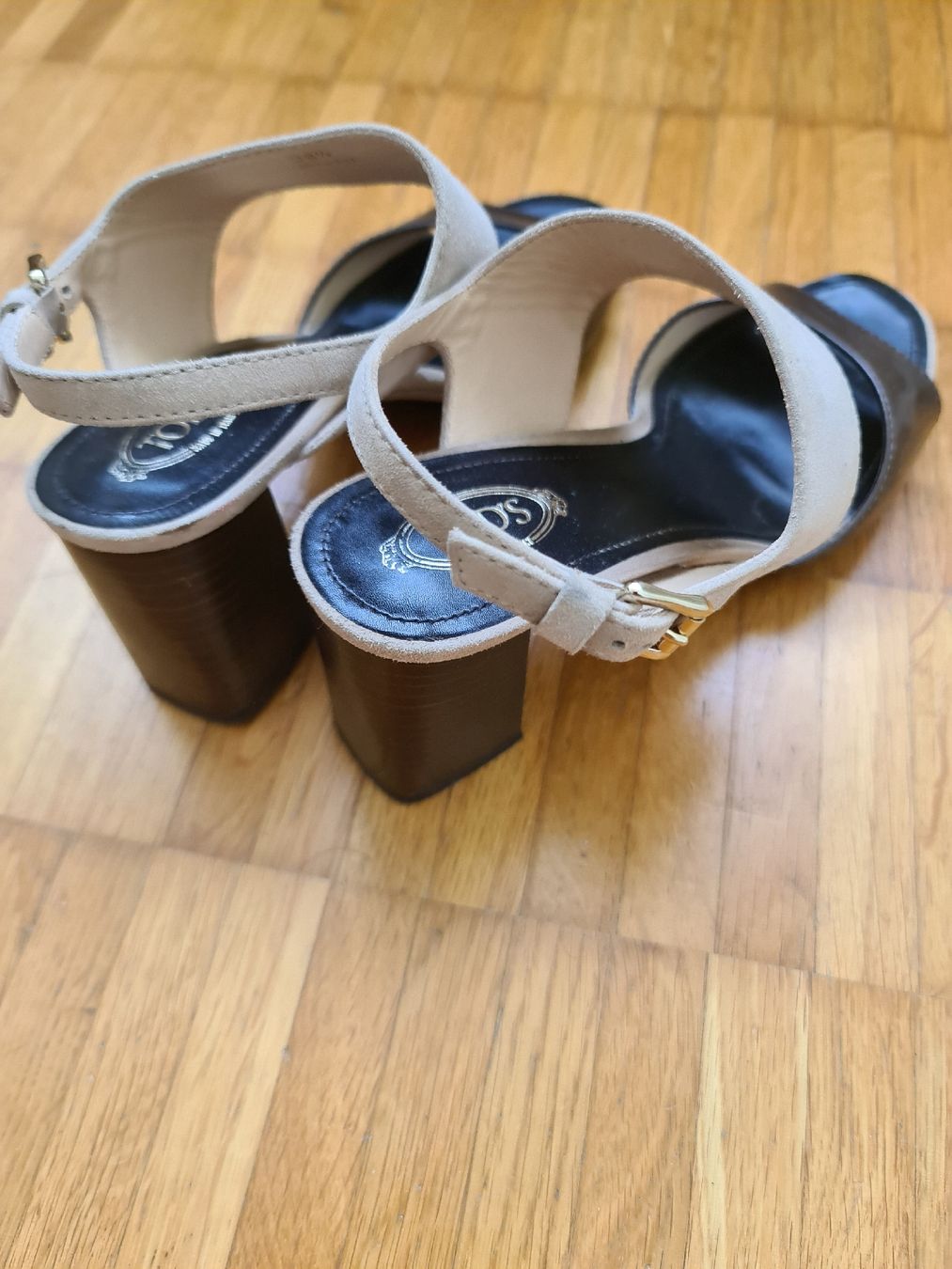 Tod'S Damenschuhe: Tods Tod's Sandalen gr 38.5 – Neu (gemäss Beschreibung) aus Emmenbrücke von gatasalvache 2