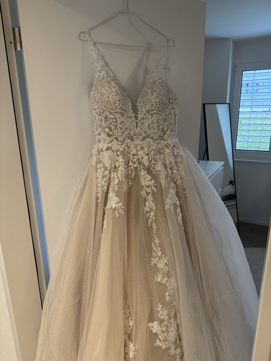 Vestiti: Hochzeitskleid – Nuovo (secondo la descrizione) da Winterthur venduto da lar_ts5l 7