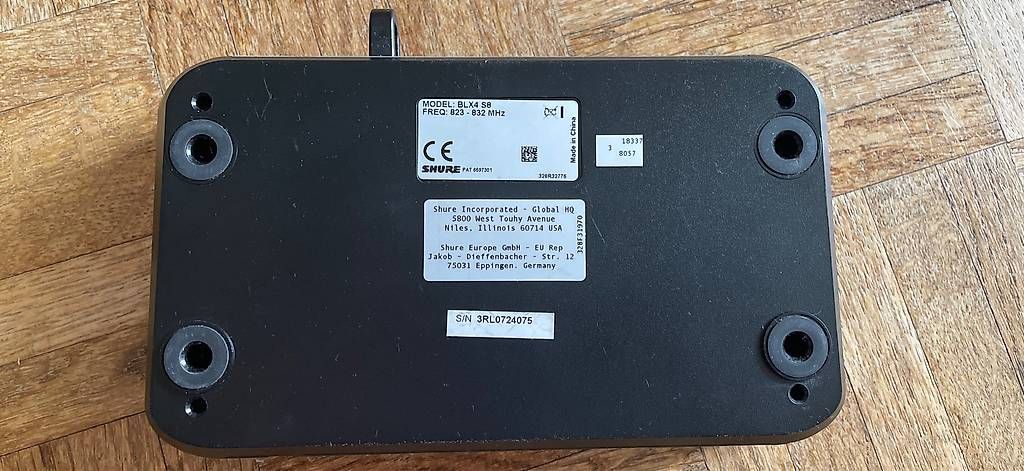 Microfoni: Shure receiver BLX S8 823-832 MHz – Usato da Dübendorf venduto da Gokula 4