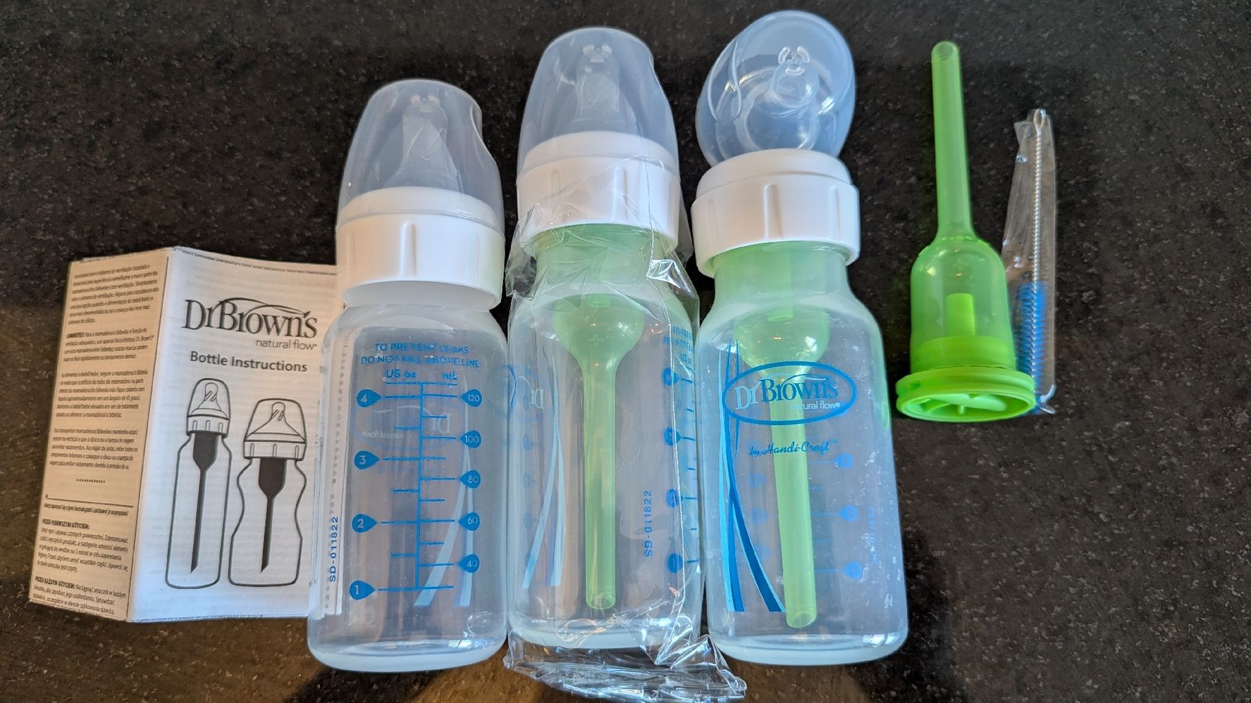 Repas pour bébés: NEW Dr Brown's Anti-colic bottles 3 pack – Neuf (Voir description) à Schwerzenbach par ndg_6lnd 2
