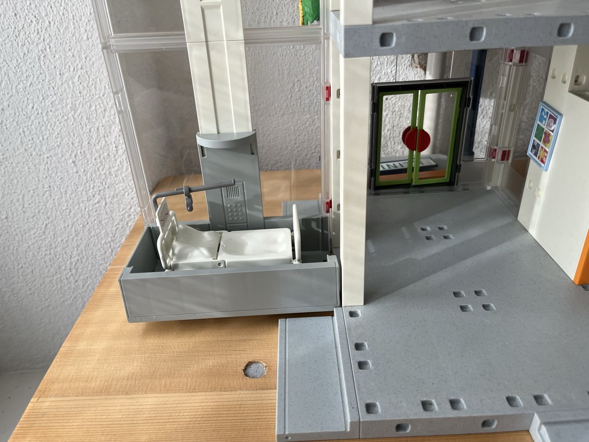 Playmobil Giocattoli: Playmobil Klinik – Usato da Frauenfeld venduto da adj04 6
