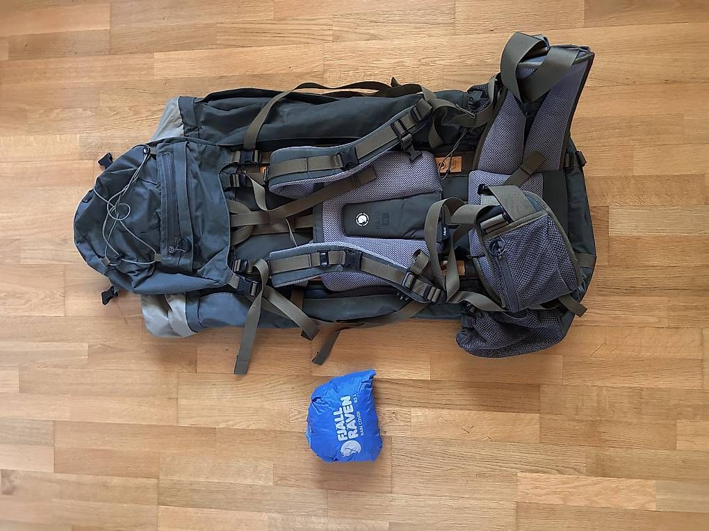 Fjällräven Sacs à dos: FJÄLLRÄVEN KAJKA 85 - Backpacking Rucksack – D'occasion à Innertkirchen par Rockshox5 1