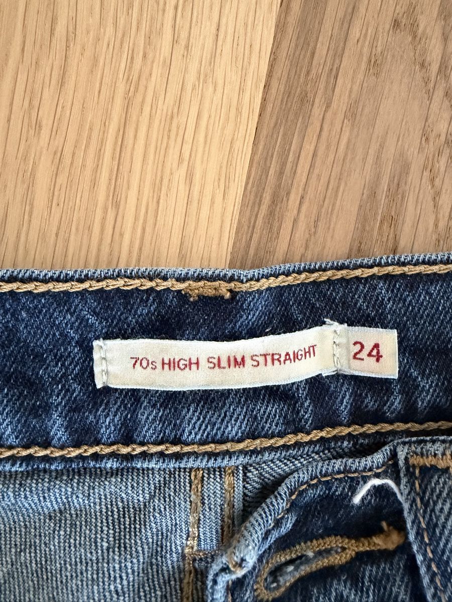 Levi's Jeans: Levi’s Jeans 24 – Usato da Uitikon Waldegg venduto da asm_k7xr 1