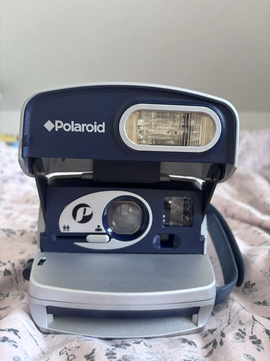 Polaroid Appareil photo: Polaroid Kamera – D'occasion à Frick par fra_cb2l