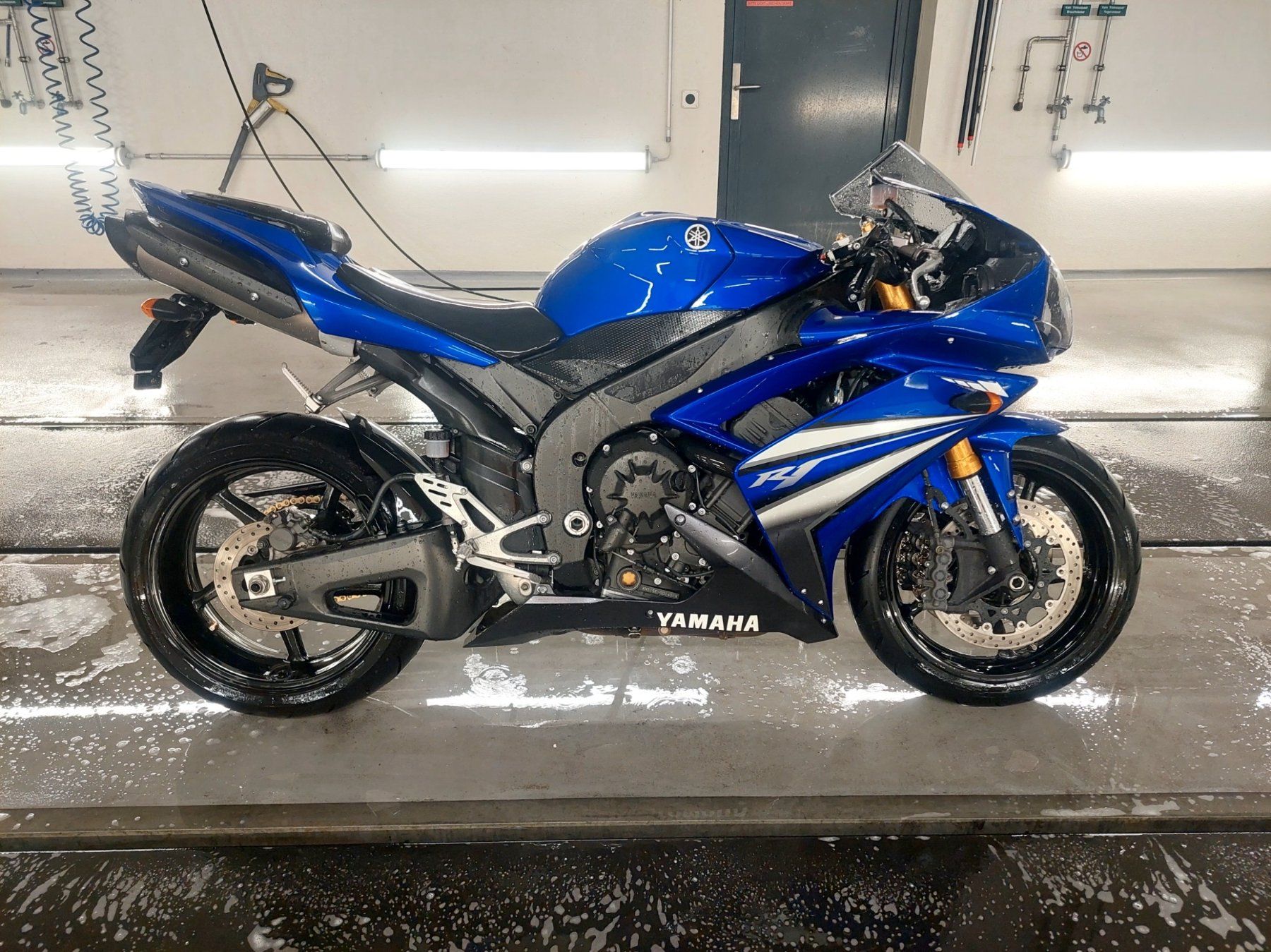 Yamaha Strada: Yamaha YZF-R1 – Usato da Strengelbach venduto da mx_230 2