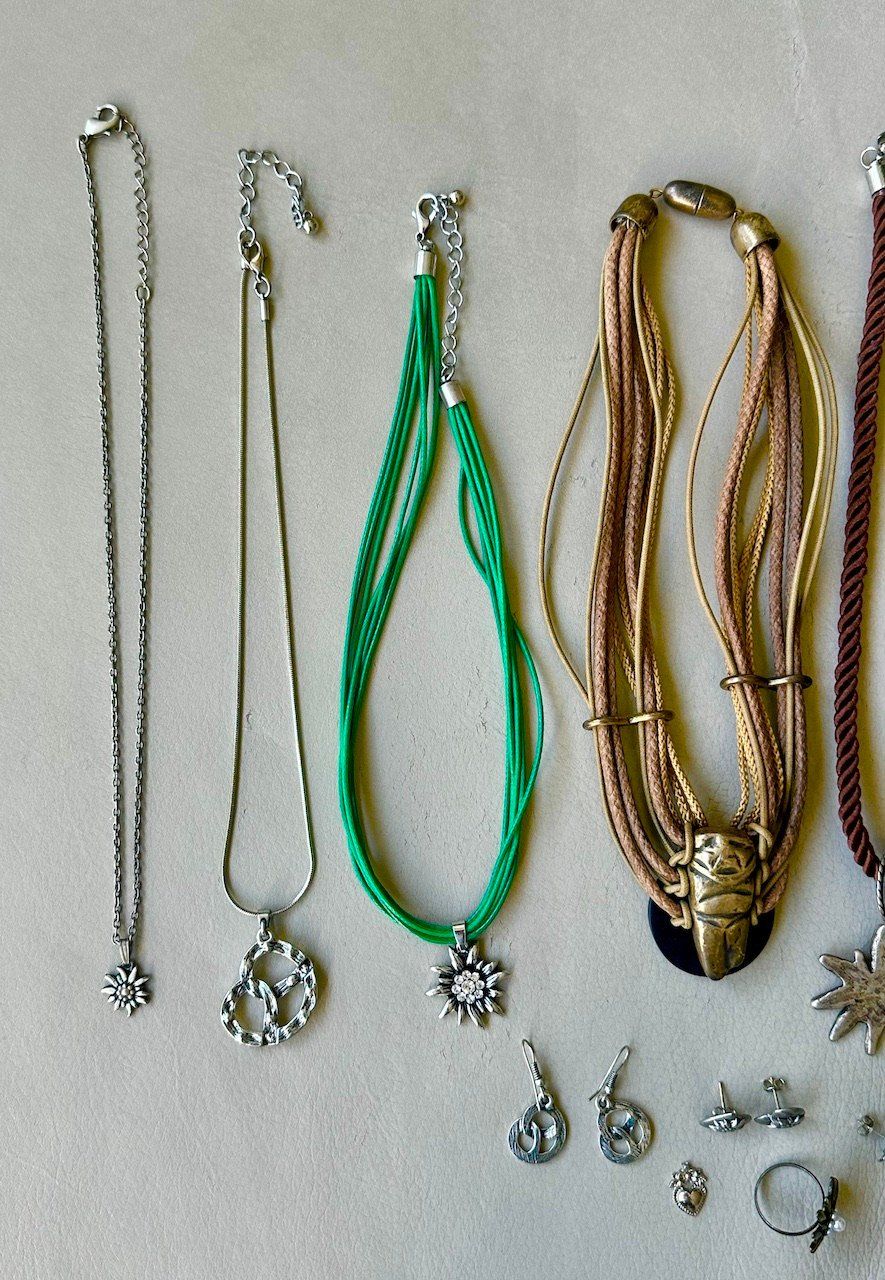 Altri gioielli: Dirnd - Schmuck - Dirndlschmuck - Trachtenschmuck  15 Stück – Usato da Ried-Brig venduto da Challi 3