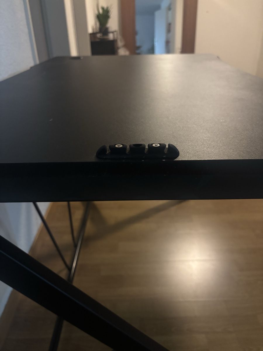 Scrivanie: Gaming Desk Black – Usato da Zürich venduto da bur_jb28 5