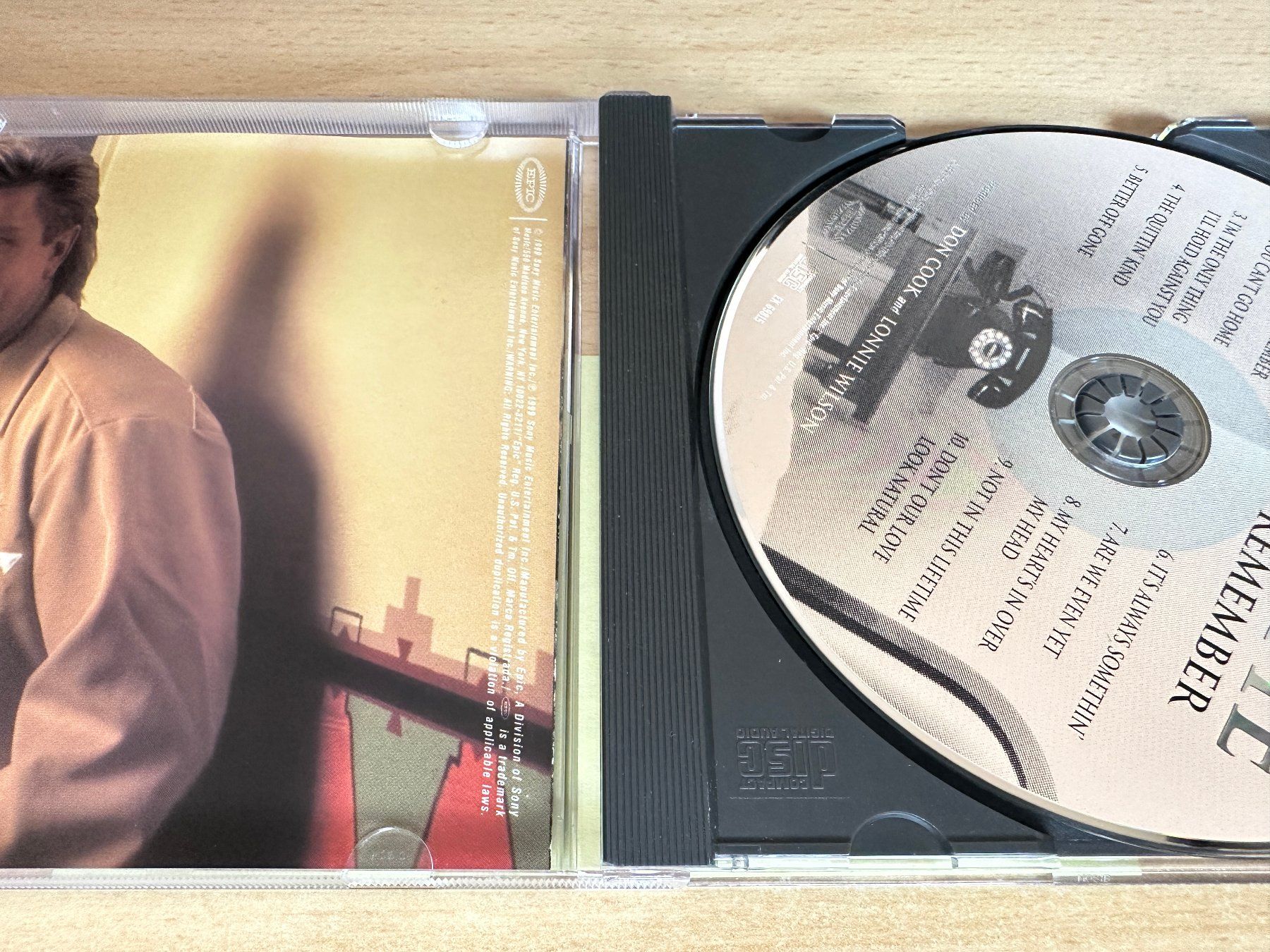 CD: Joe Diffie – A Night To Remember – Usato da Rikon im Tösstal venduto da Alpenmutz 2