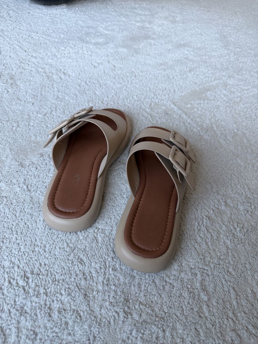 Scarpe da donna: Sandals beige, size 37 – Usato da Dübendorf venduto da ilianalou 2