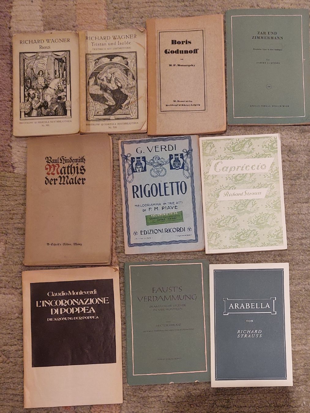 Livres: 70 Texthefte von Opern und Messen, kleinformatig – D'occasion à Zürich par Cortin 4