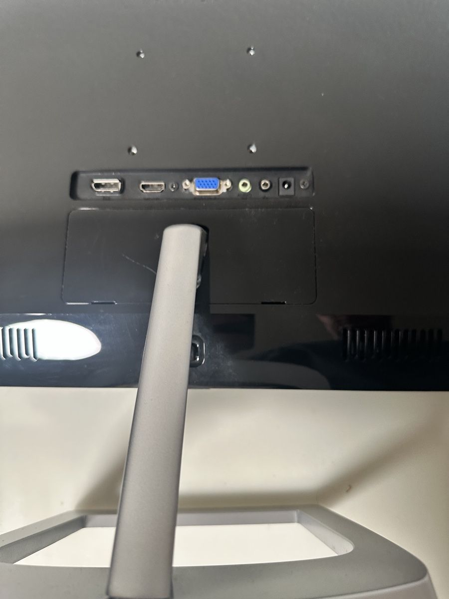 Philips Ecrans: Monitor 24Zoll – D'occasion à Basel par jiy_q9f9 1