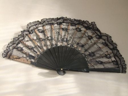 Flamenco Fächer Andalusien / schwarzer Tüll