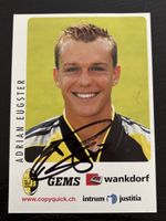 Adrian Eugster signierte Autogrammkarte YB Verteidiger