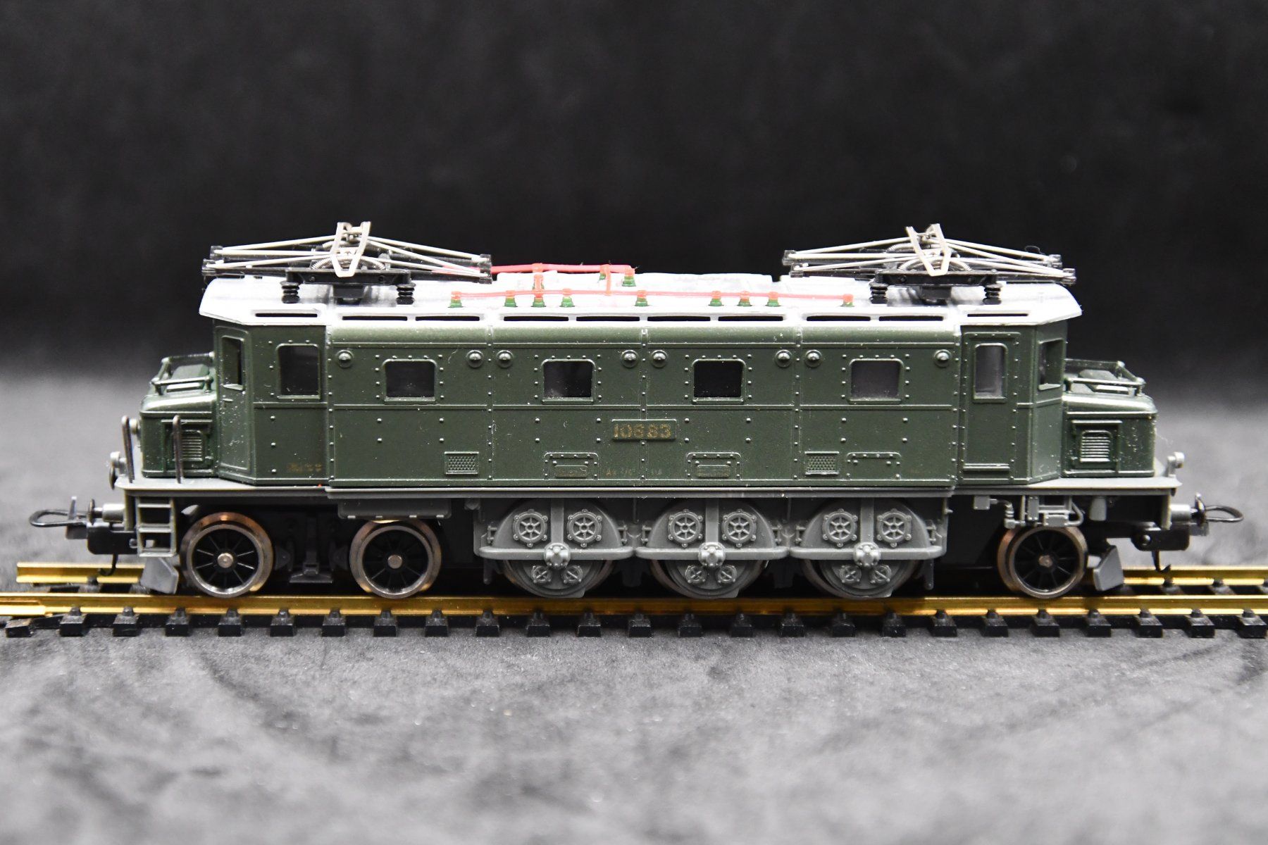 Lima Modellini di ferrovie: Lima E-Lok Ae 3/6 SBB, analog, Gleichstrom, Spur H0 – Usato da Rapperswil SG venduto da Phantomas14 1