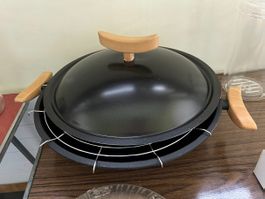 Wok mit Tempura Grill Ablage
