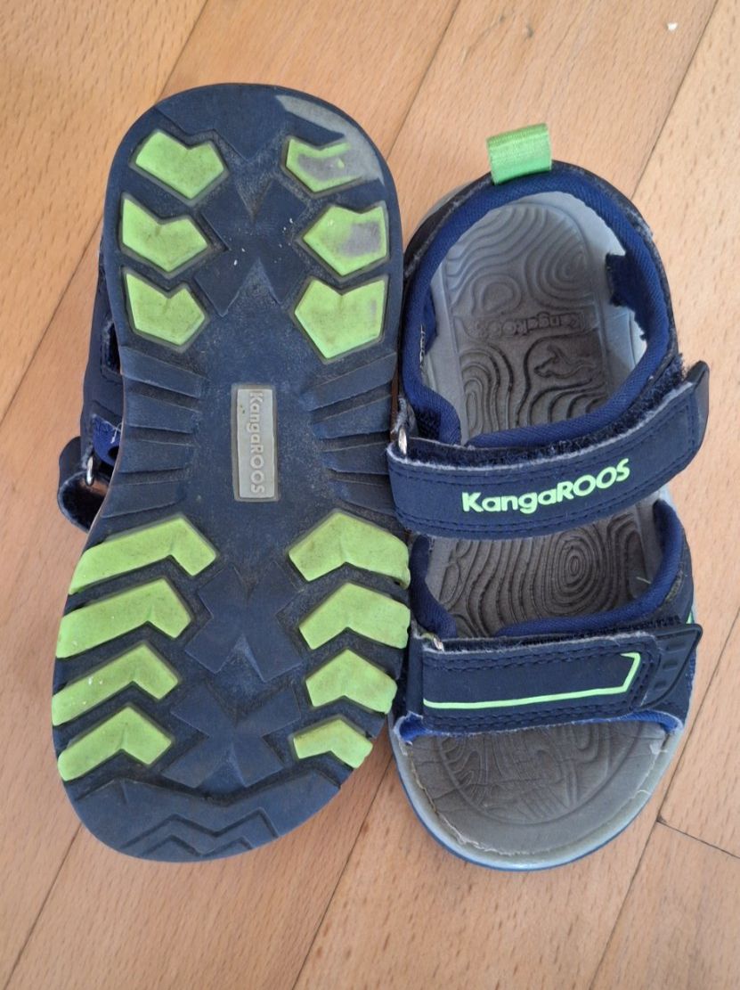 Schuhe für Jungen: KangaROOS Sandalen, Grösse 25 – Gebraucht aus Wilderswil von lara0812