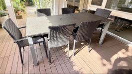 Gartentisch mit 6 Stühlen  guter Zustand