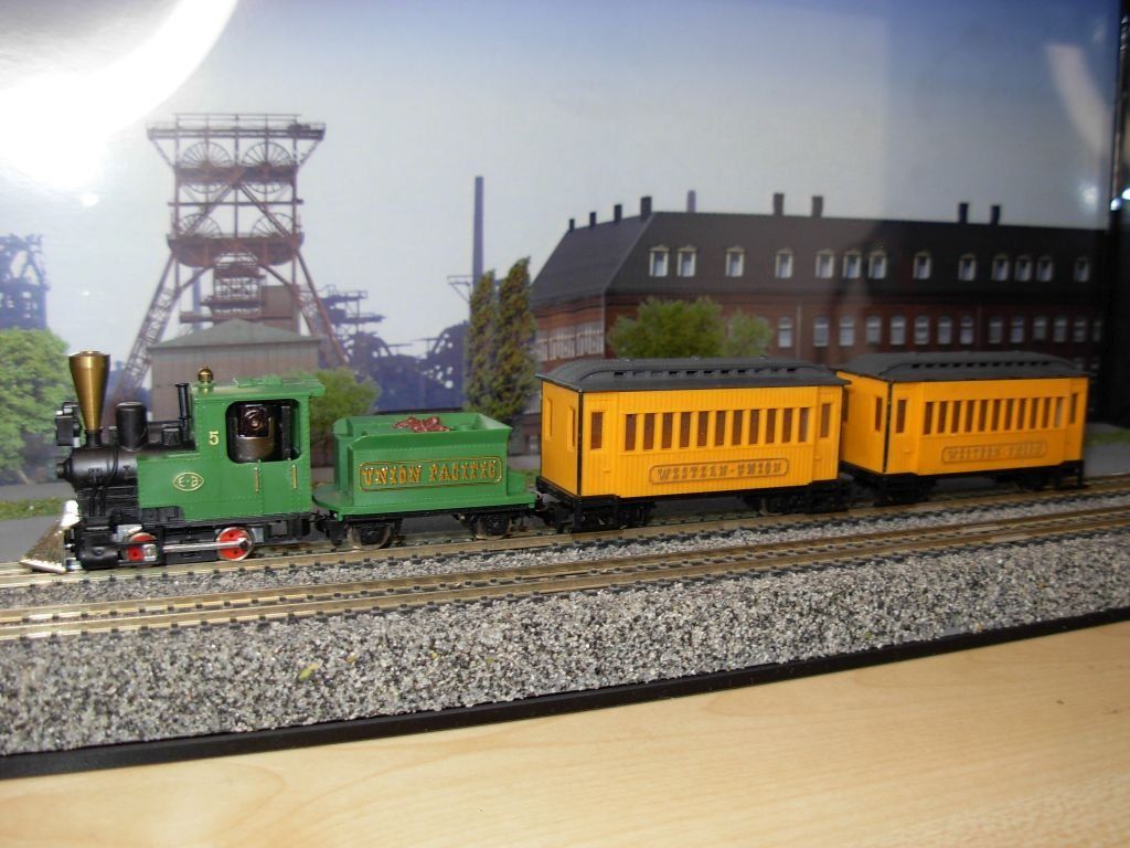 Egger-Bahn Modellini di ferrovie: H0e: EggerBahn, Western-Lok und 2 Wagen – Usato da Oberrieden venduto da Hobbyschiff