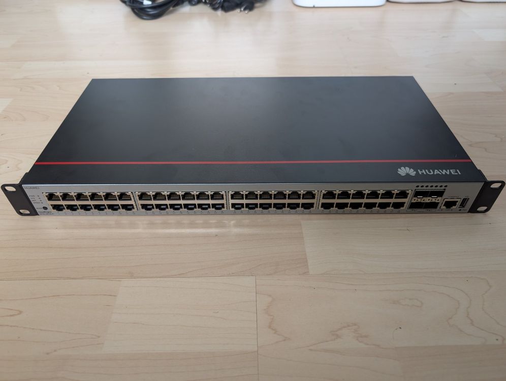 Huawei S5735-L48T4X-A1 (48 x RJ-45, 4 x 10GE SFP+) (Gebraucht) in ...