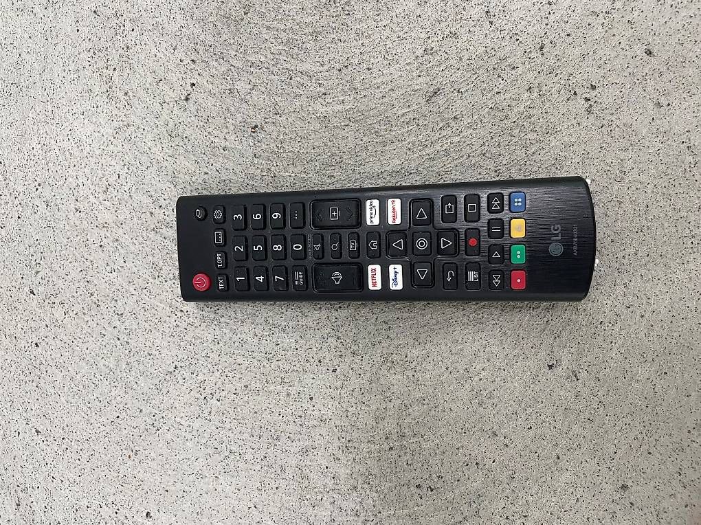 Fernseher: LG LCD Smart TV 80cm – Gebraucht aus Schaffhausen von sta_7yws 1