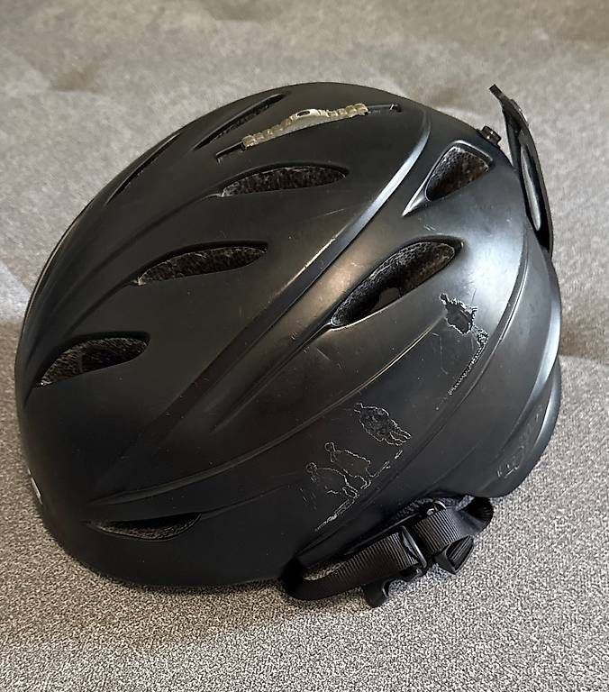 Casques: Skihelm Giro – D'occasion à Thun par sim_nc7g