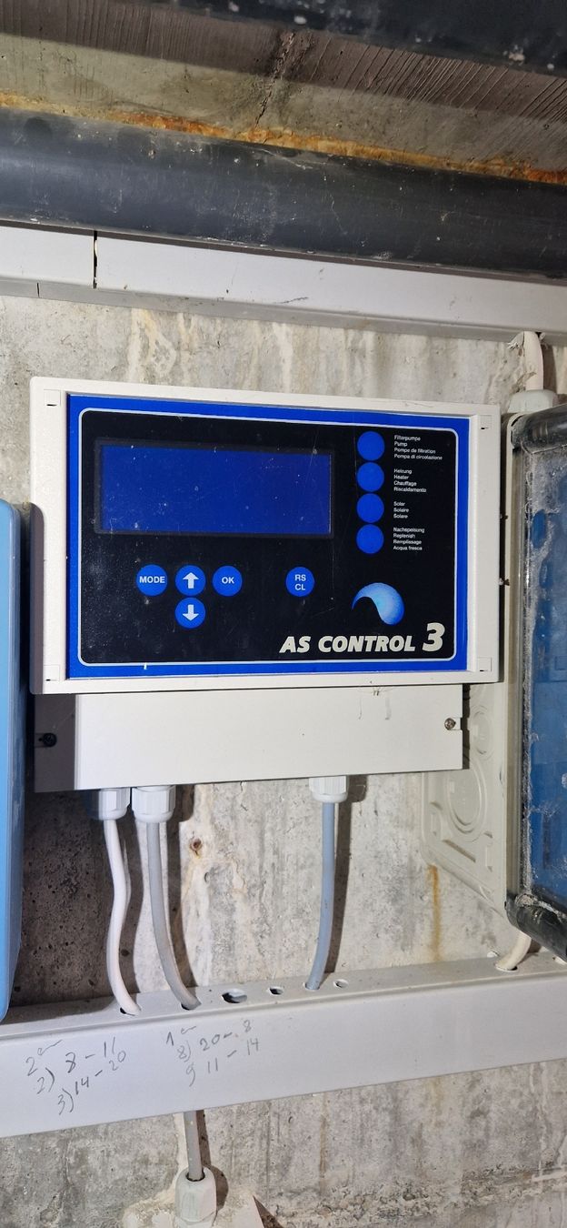 Piscine: AS Control Pool Dosieranlage – Usato da St. Silvester venduto da oel_glv5