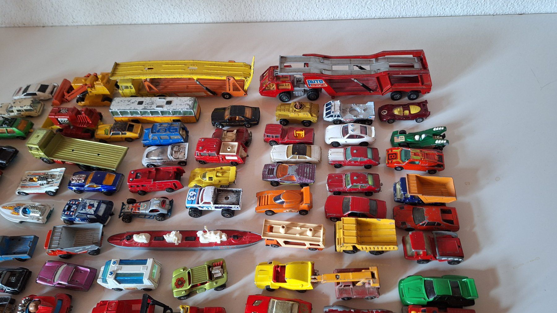 Giocattoli: Lesney Matchbox/Corgi, etc.: über 100 Stück – Usato da Wilchingen venduto da 80x120 3