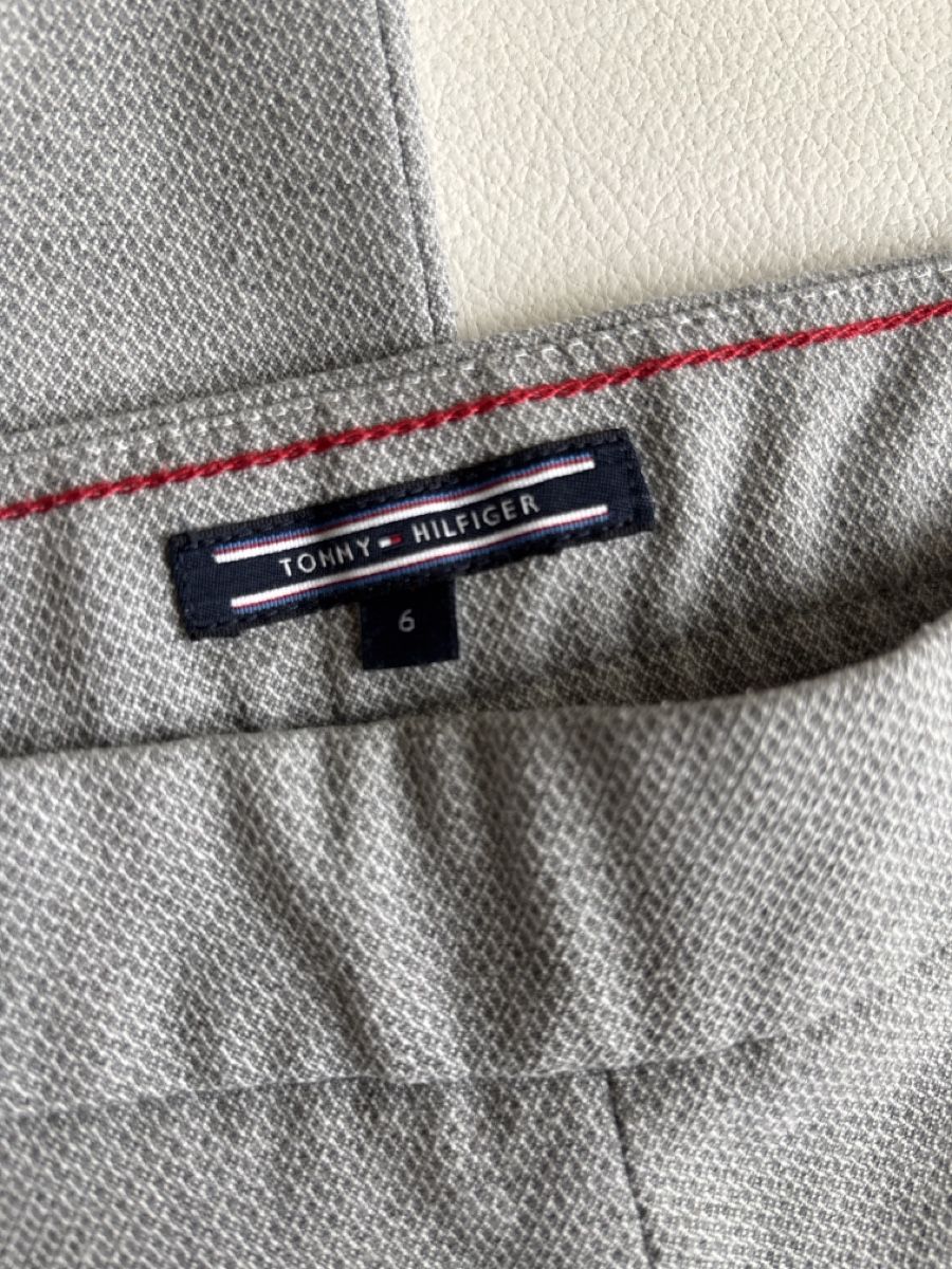 Tommy Hilfiger Pantalons: Tommy Hilfiger Hose Grau Top! – D'occasion à Zofingen par MasterPCI 5