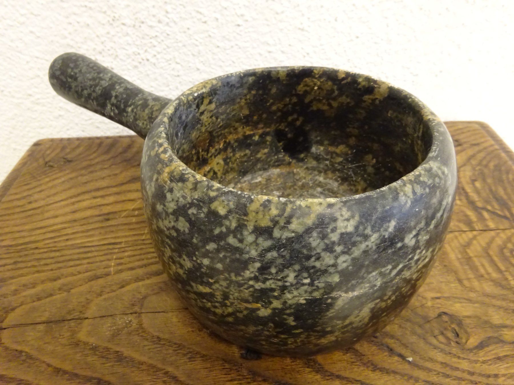 Schalen: Antiker Behälter Jade / China Japan – Gebraucht aus Esslingen von eintagammeer 3