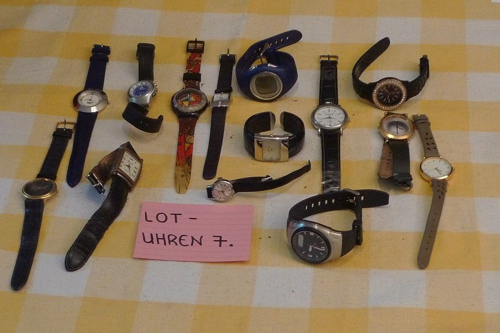 Orologi: LOT-UHREN 7. – Difettoso da Bern venduto da bn1640