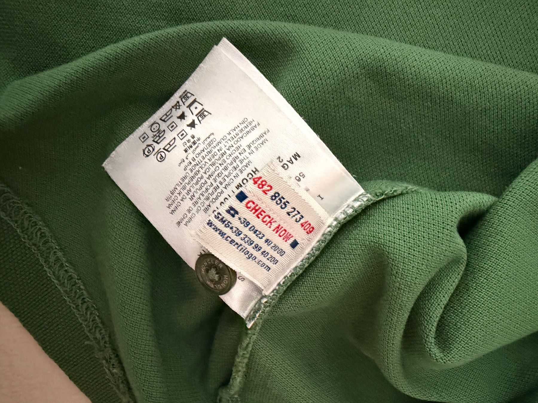 Moncler Polos: Moncler Poloshirt – D'occasion à Chambésy par rob_gl27 3