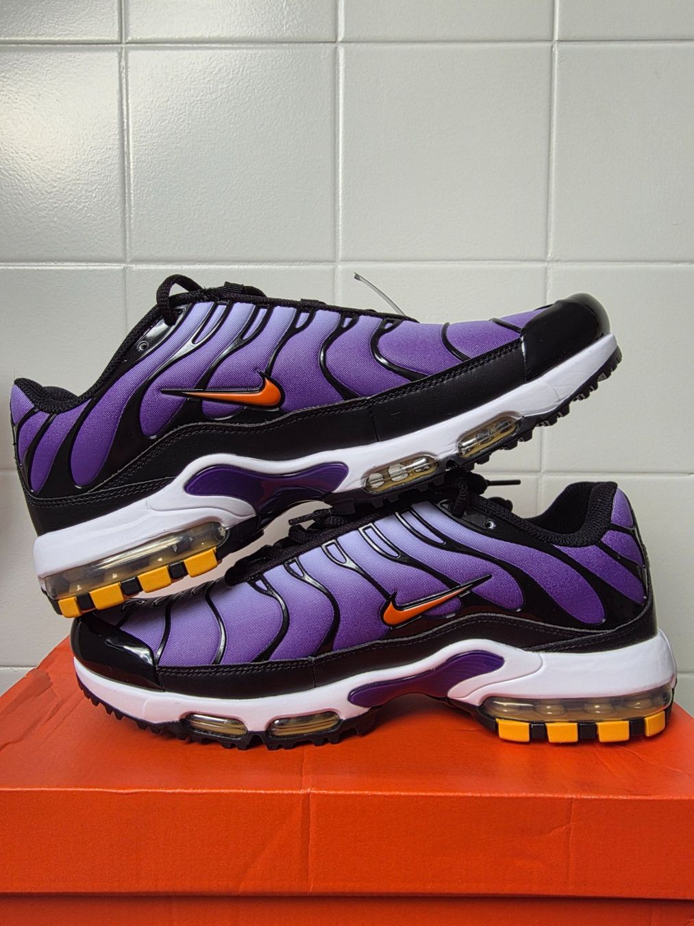 Nike Scarpe da uomo: Nike Air Max Plus G Tn – Nuovo e nell'imballaggio originale da Fleurier venduto da dav_xx8y 1