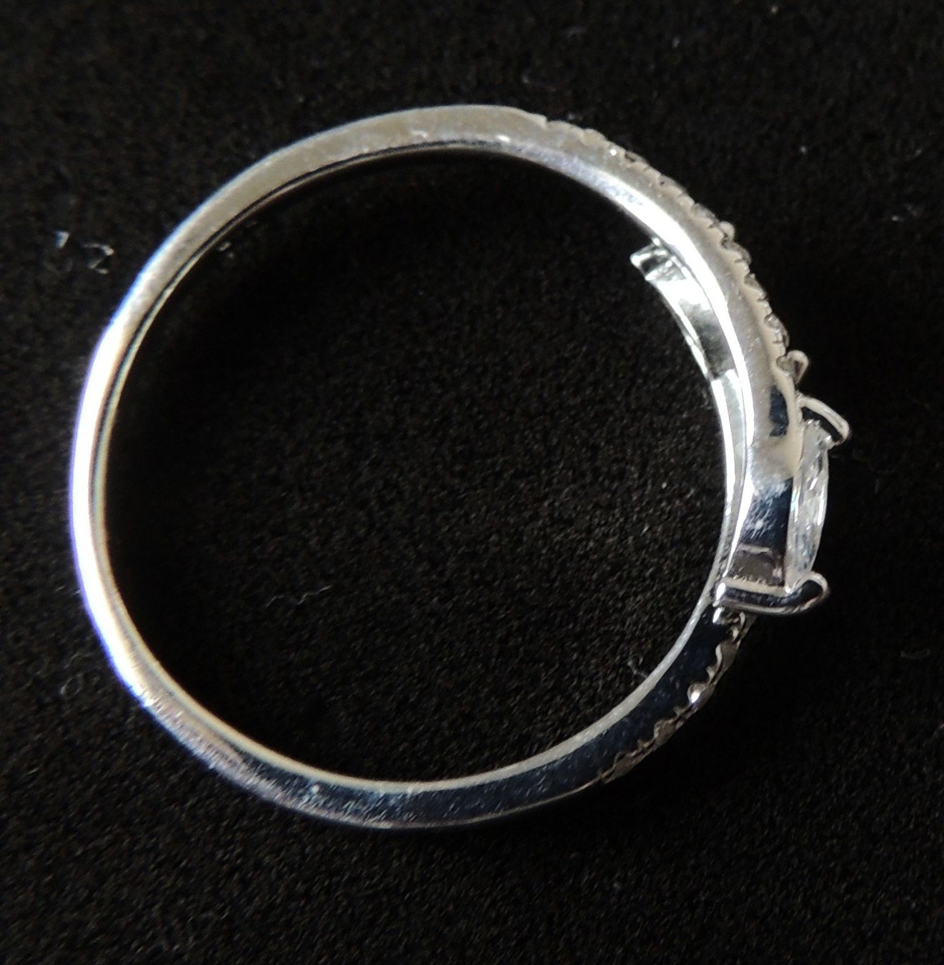 Anelli: Silber 925 Fingerring mit Zirkonias – Nuovo e nell'imballaggio originale da Waldenburg venduto da schaller707 3