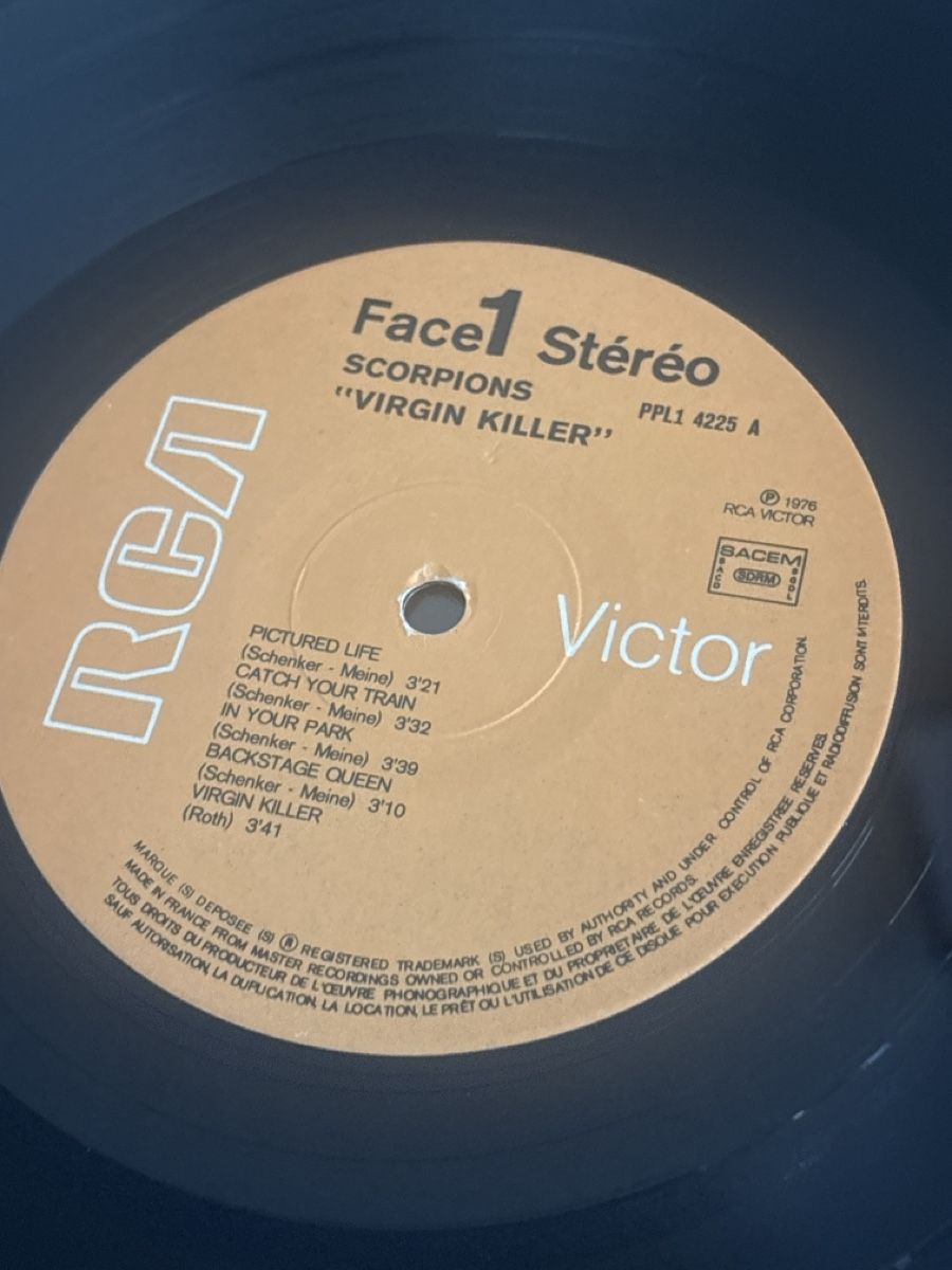 Vinyles: Scorpions Virgin Killer  1976 – D'occasion à Courchapoix par Jubo1 4