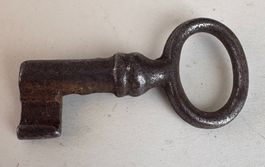 ANTIKER SCHLÜSSEL