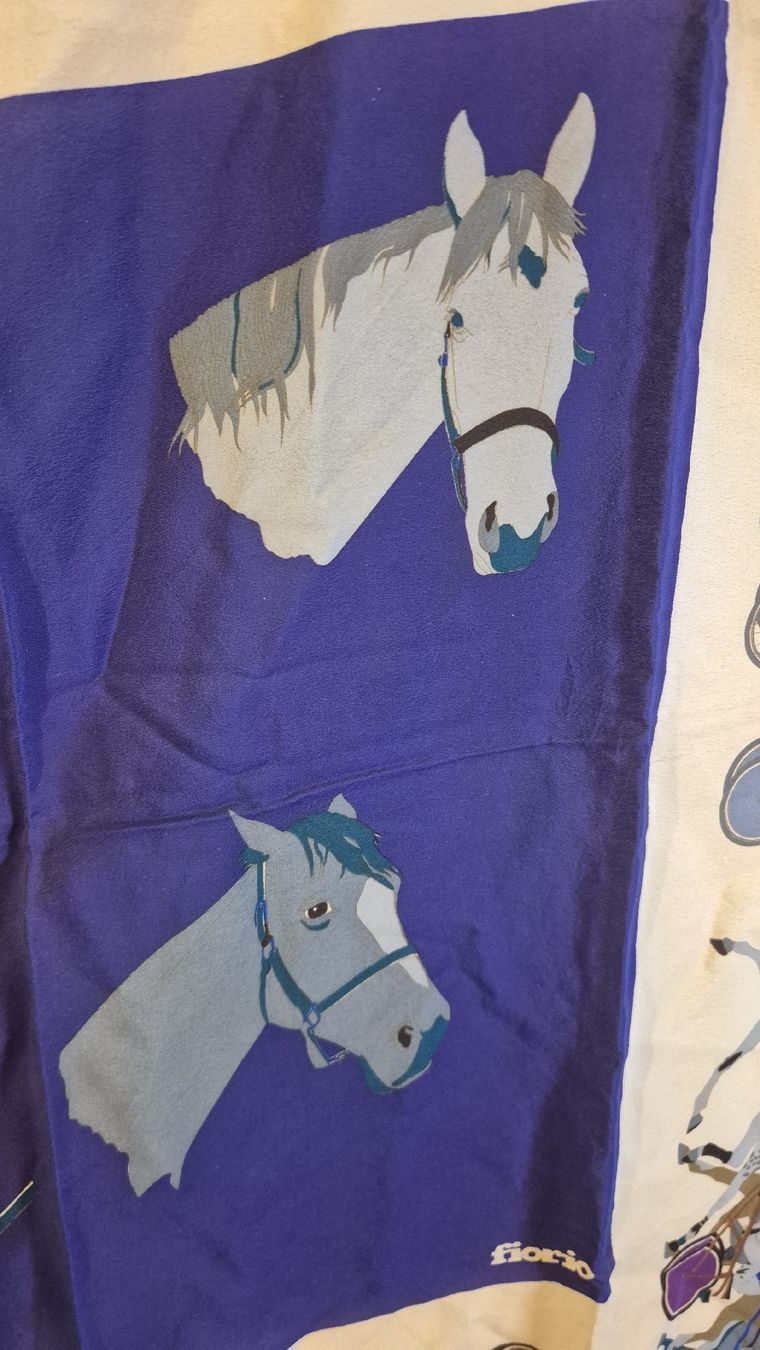 Foulard & Sciarpe: Fiorio Foulard - Silk/Seide – Usato da Locarno venduto da Johnnys_Retro_Shop 3