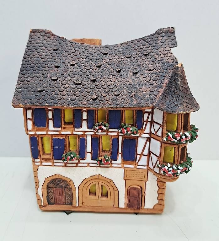 Tutte le decorazioni: 13 cm. Töpferhaus Haus – Usato da Zürich venduto da aiman3333 3