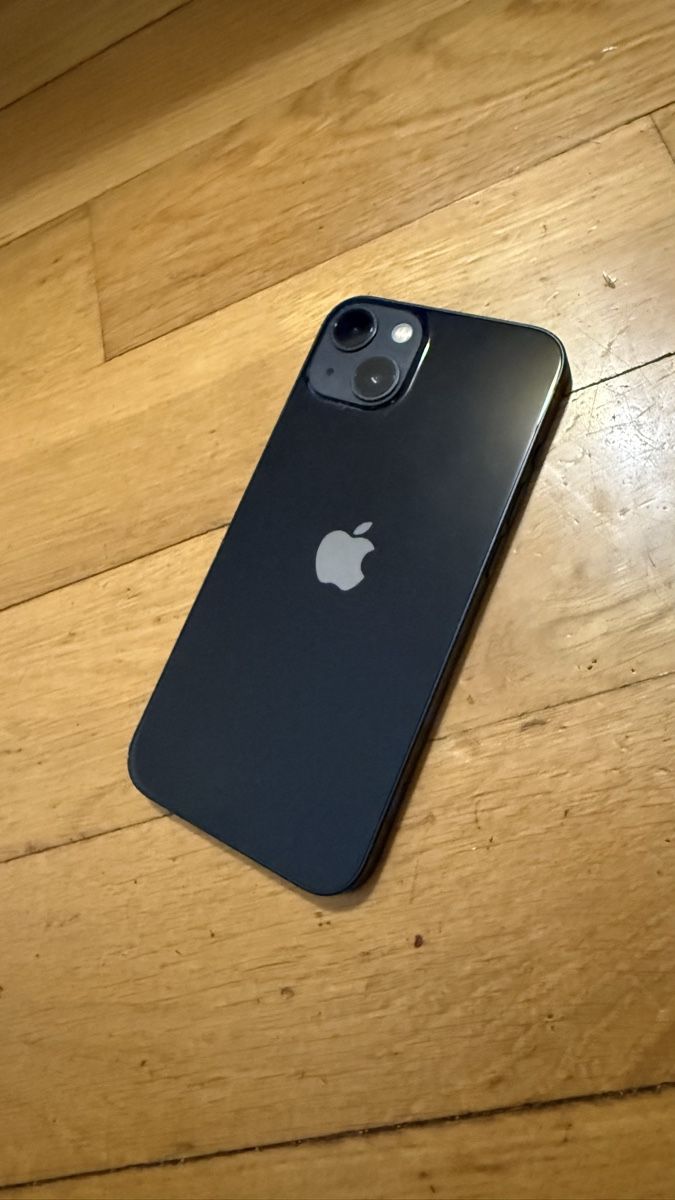 Apple Telefoni cellulari / Smartphones: Apple iPhone 13 Space Black – Usato da Bottmingen venduto da Vageek 1