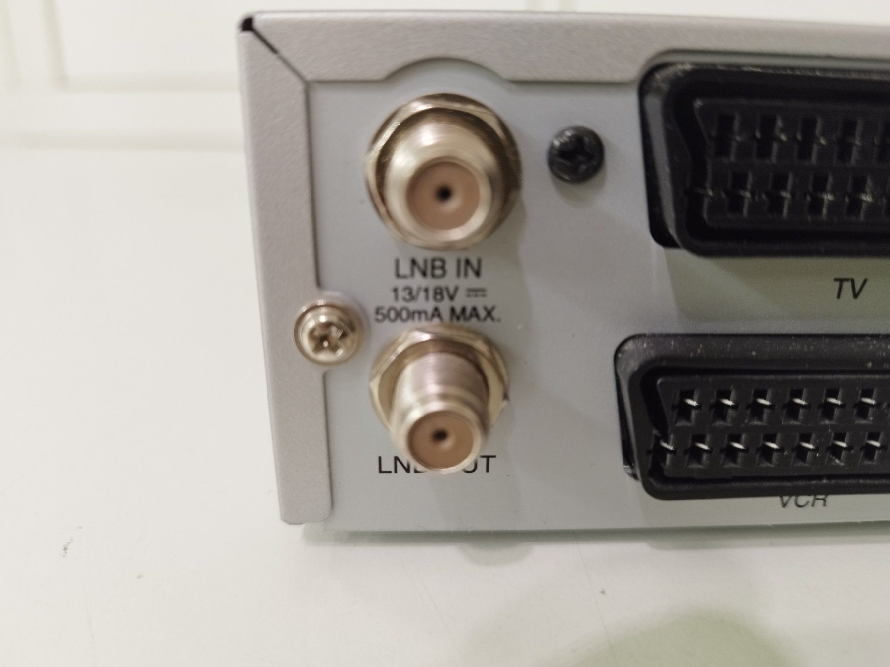 Ricevitori: Digital Satellite Receiver with common Interface "FERGUSON" – Usato da Uster venduto da NEVERLASTTRADING 5