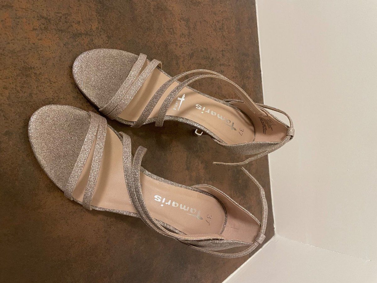 Tamaris Damenschuhe: Schuhe - Tamaris Pumps Gr. 37 – Gebraucht aus Oberentfelden von angelheart71 2