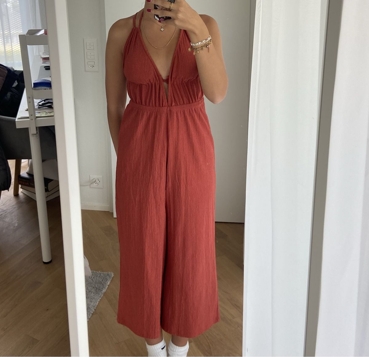 Pull&Bear Tute: Luftiger One-piece – Usato da Thun venduto da moa_jkc7