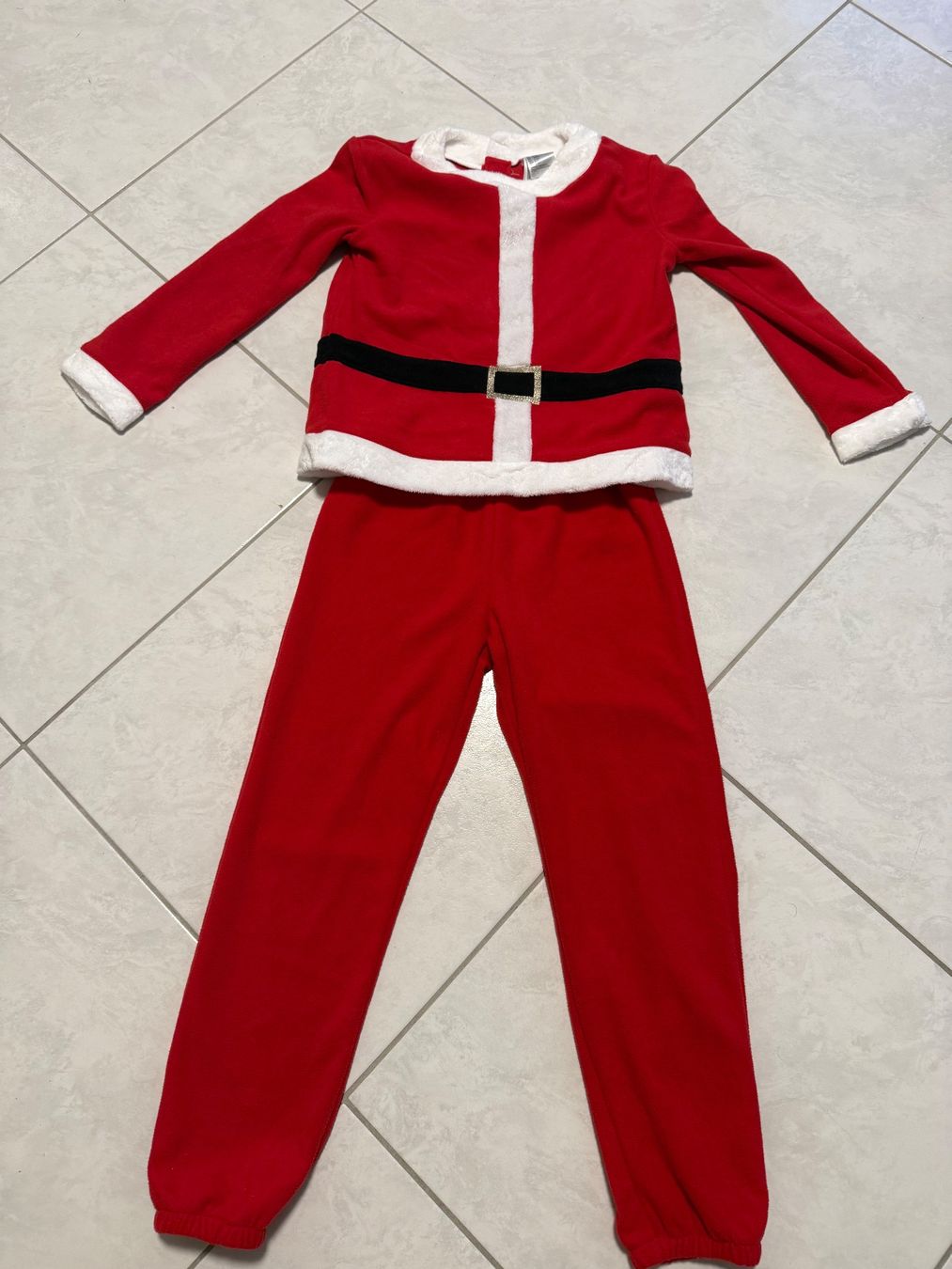 H&M Pigiama & Simili: Weihnachtskostüm / Pijama 134/140 H&M – Usato da Pfäffikon SZ venduto da Syndrome379