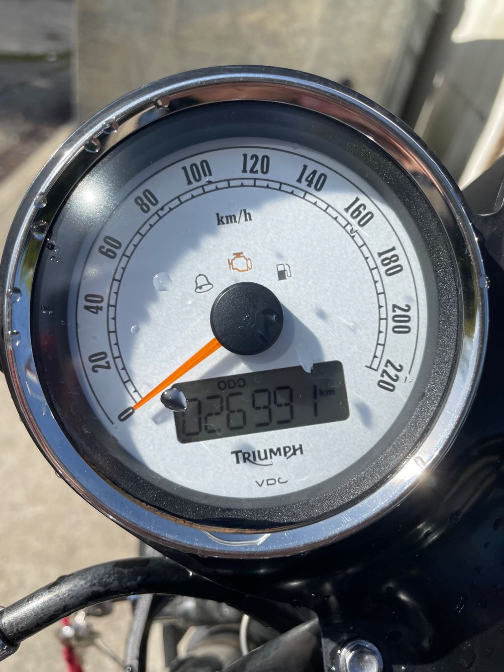 Triumph Route: Triumph Thruxton 900 – D'occasion à Perly par Eelmatto 9