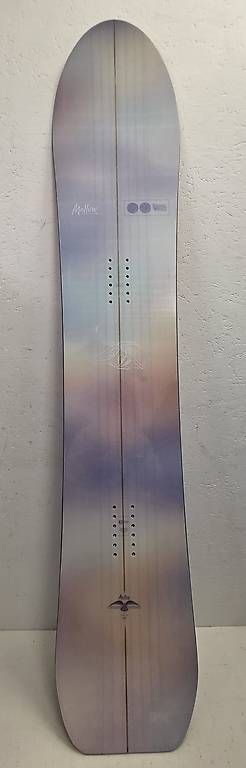 Nidecker Boards: Snowboard Nidecker Mellow 1m57, comme neuf – Gebraucht aus Sugiez von factorysportoutlet