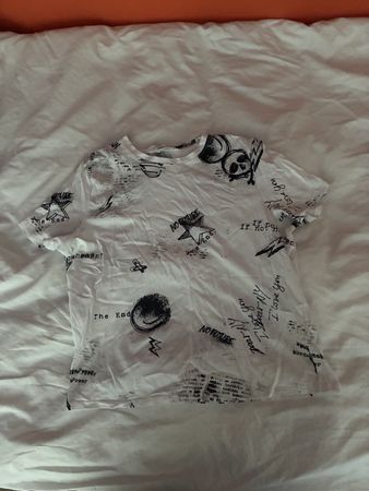 Tally Weijl T-Shirt graffiti print white size S used