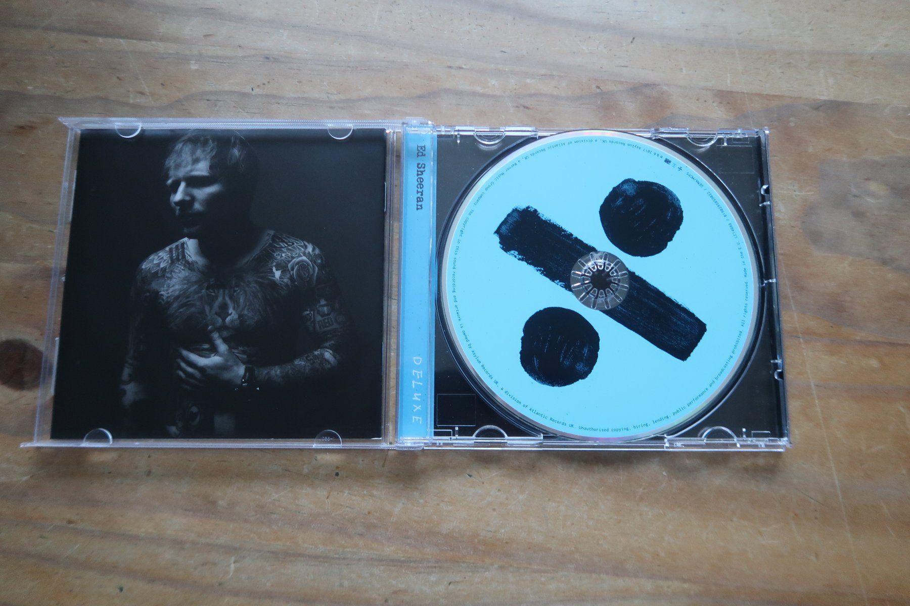 CDs: ED SHEERAN - DIVIDE - CD – D'occasion à Basel par Patiscat 3